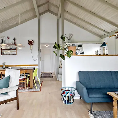 Semesterbostad Awesome In Harboore *