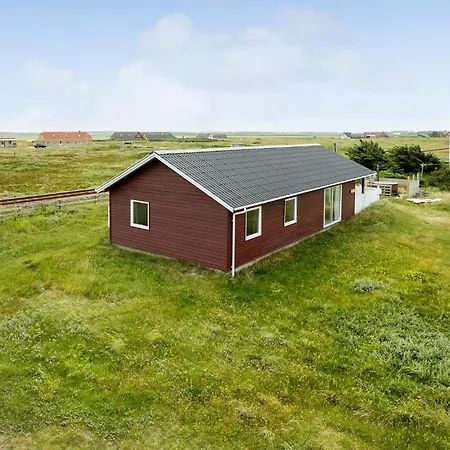 Awesome In Harboore Semesterbostad